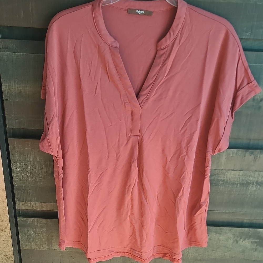 Women's Blouse - Picture 5 of 8